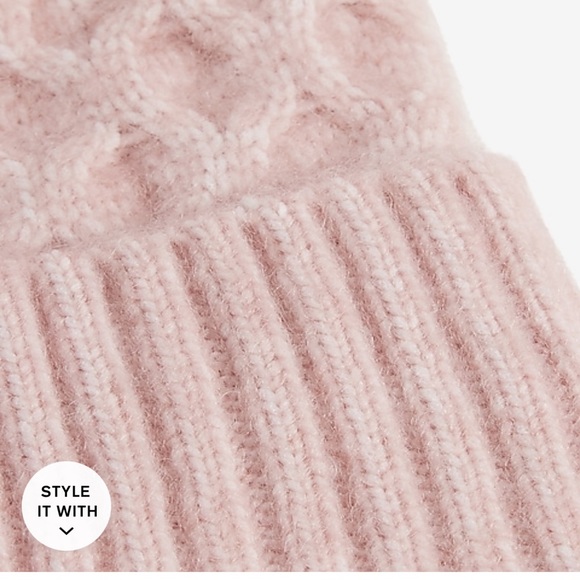 EXPRESS Dusty Mauve Honeycomb Pom Beanie NWT - Picture 4 of 11